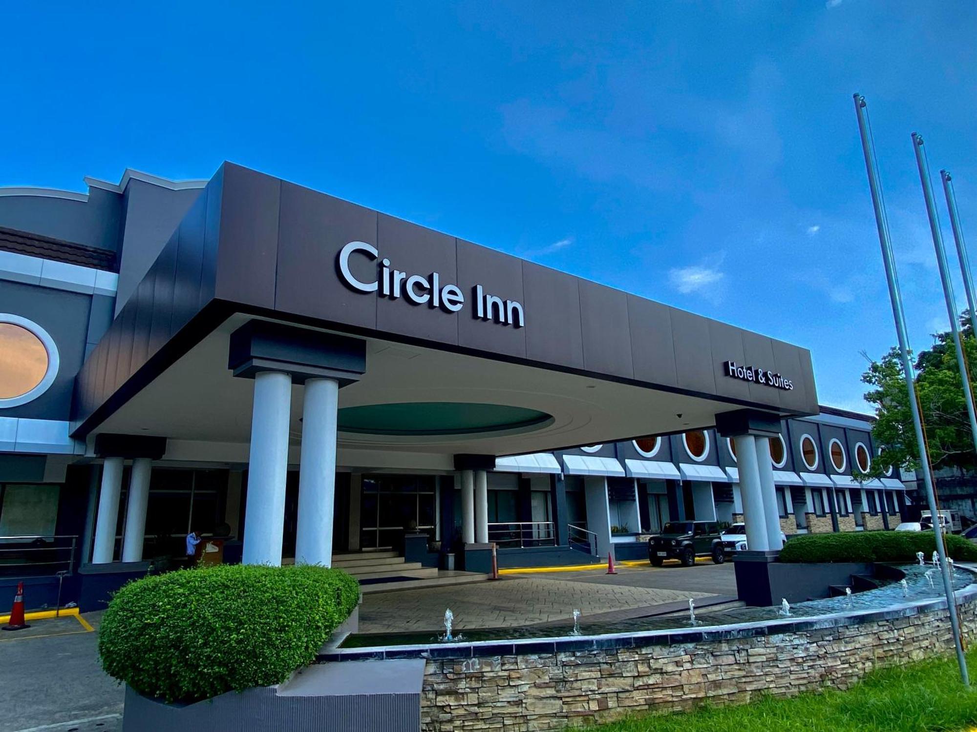 Circle Inn Hotel And Suites Баколод Екстер'єр фото
